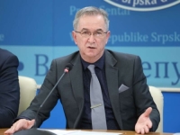 'KAO GIMNAZIJALAC SAM MAŠTAO DA BUDEM GINEKOLOG': Ministar u Vladi RS 5 godina bio taksista