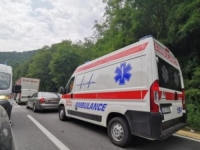 NEVRIJEME ODNIJELO ŽIVOT: Muškarac preminuo nakon udara groma, supruga preživjela