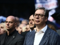 'SLAVIMO PRVU MILIJARDU EURA...!': Ovo je tekst koji je Vučićeva porodica htjela skloniti s interneta. Nisu uspjeli!