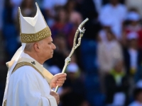 PAPA LAV ZAGRMIO: 'Prestanite, pokajte se dok još ima vremena. Ili ćete ZAVRŠITI U PAKLU!'