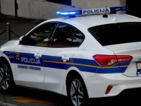 NESTVARAN INCIDENT NA AUTOCESTI: Zaustavili automobile usred gužve pa se divljački potukli, uključila se i žena