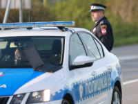TRAGEDIJA KOD ZVORNIKA: Pješak smrtno stradao u saobraćajnoj nesreći u Kozluku