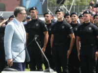 NEMA VIŠE RAZLIKE IZMEĐU KRIMINALACA I POLICIJE: Čuveni francuski 'Le Monde' razotkrio kako Vučić vlada Srbijom