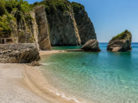 BUKVALNO HAVAJI U SUSJEDSTVU: Plaža na koju morate otići barem jednom u životu, a do nje se dolazi na jedan način