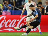 DRAMA ZA KRAJ: Šest golova u spektaklu Austrije i Alžira, čudesni Messi nastavlja rešetati mreže