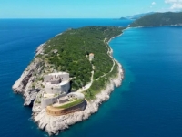 OD REZOLUCIJE O JASENOVCU DO PREVLAKE: Kako su se odnosi Podgorice i Zagreba potpuno srušili, a jedno ostrvo opet dijeli region!