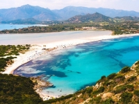 NEOČEKIVANA ODLUKA: Na plažama popularnog ljetovališta zabranjeni suncobrani, ulaz se naplaćuje...