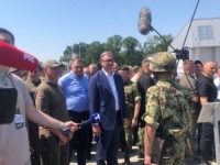 DODIK I VUČIĆ NA PREDSTAVLJANJU VOJNE MOĆI U BATAJNICI: 'Ako bi Srbija bila predmet bilo čije agresije i napada...'