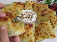 BRŽE NE MOŽE: Danas pravimo slasnu pitu na malo drugačiji način...