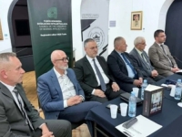 KAPITALNO DJELO O ZLOČINIMA U ZVORNIKU: Predstavljena dvotomna studija 'Genocid na kapiji Bosne'