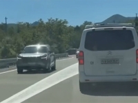 'OVO JE POKUŠAJ UBISTVA...': Procurio snimak pretjecanja na cesti, vozač je za dlaku izbjegao nesreću...