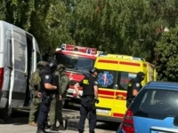 DRAMA IZA ZATVORENIH VRATA: Čuo se krik, zatočio ženu na balkonu, specijalci izbili vrata stana