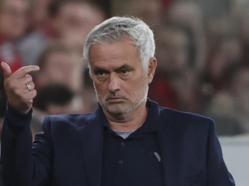 MOURINHO ISPRIČAO LUDU ANEGDOTU: 'Rekao sam doktoru da mi da injekciju!'