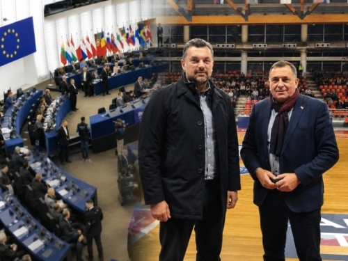 TROJKINE BAJKE ZA LAKU NOĆ: Gdje preko noći nestade 'evropski Dodik' a pojavi se 'ruska podmornica'?