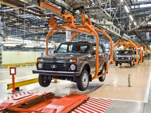 POTOP PUTINOVE AUTOINDUSTRIJE: Oni su gotovo uništili ruske proizvođače automobila niskim cijenama...