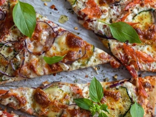 LJETNI GASTRO – HIT: Ovakvu pizzu sigurno još niste napravili, a sve je vrlo jednostavno...