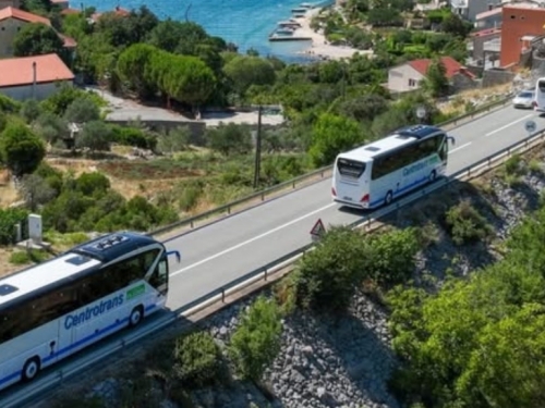 NEUM NIKAD BLIŽI: Centrotrans ponovo vozi putnike iz centralne BiH do mora, poznate i cijene karata