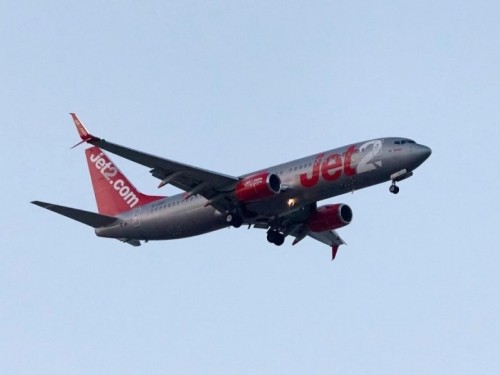 INCIDENT NA NEBU: Avion za Split morao se hitno okrenuti, jedan putnik pravio probleme