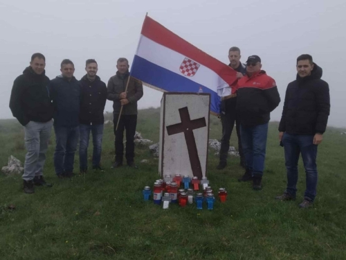 OSTAŠE USTAŠE: Nacionalizam, a ne humanizam, je i dalje glavna pokretačka snaga hrvatskog društva i politike!