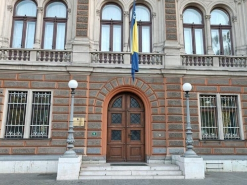 BEOGRADSKI MEDIJ PIŠE: Bitka za Predsjedništvo BiH - probosanska ili srpsko-hrvatska većina?