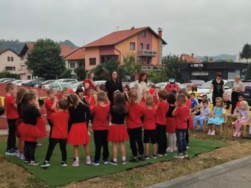 DOBRA VIJEST: Vlada TK osigurala milion KM za razvoj predškolskog odgoja i obrazovanja