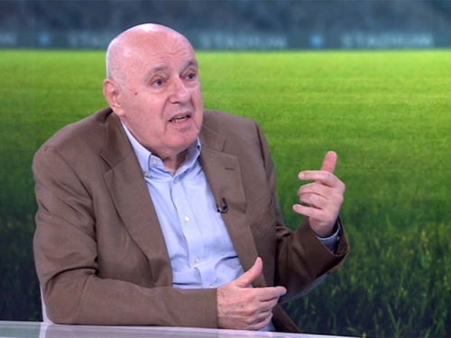 PROFESOR ŽARKO PUHOVSKI UZBURKAO JAVNOST: Pred kamerama izvrijeđao predsjednika FIFA-e, nazvao ga je...