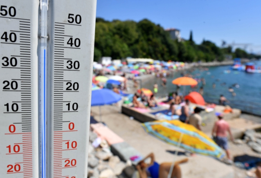 TEMPERATURA MORA JE NEVJEROVATNA: Jadran se pretvorio u kipući bazen