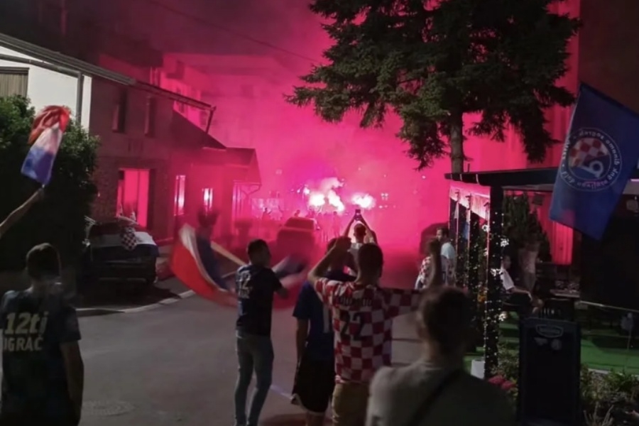 VELIKA EUFORIJA NA ULICAMA: Hrvatska pobjeda izazvala slavlje u više gradova BiH
