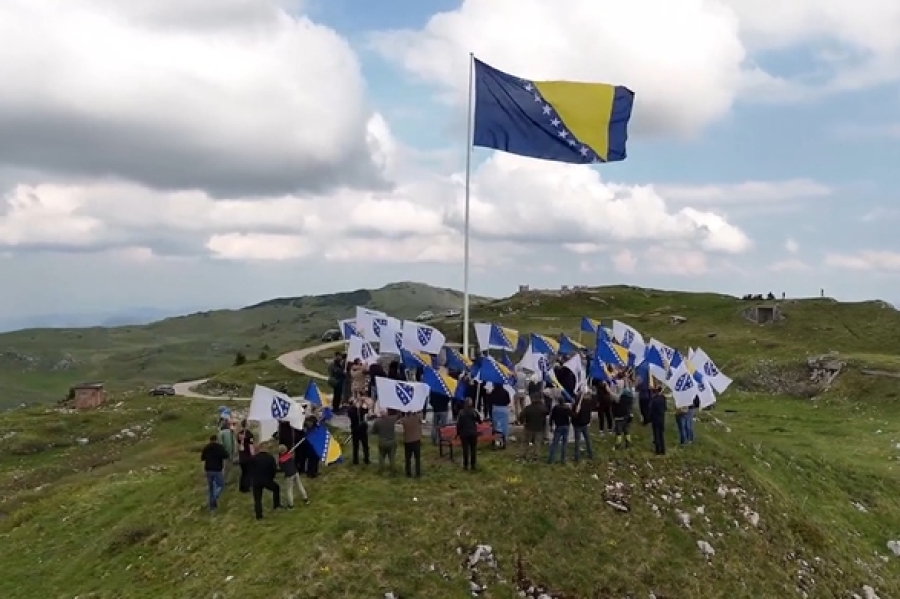 ZASTAVA BOSNE I HERCEGOVINE PONOVO PODIGNUTA NA JAHORINI: Pr