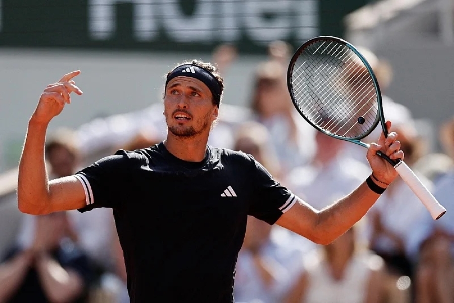 DRAMA NA ROLAND GARROSU: Alexander Zverev prekinuo kletvu na