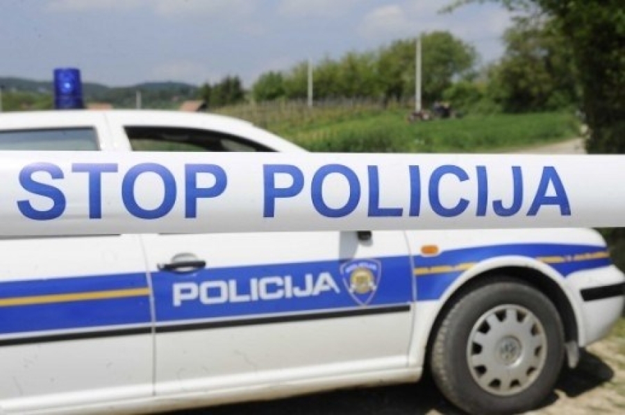 DRAMA U HRVATSKOJ: Pucnjava na parkingu, ima ranjenih, policija traga za napadačem...