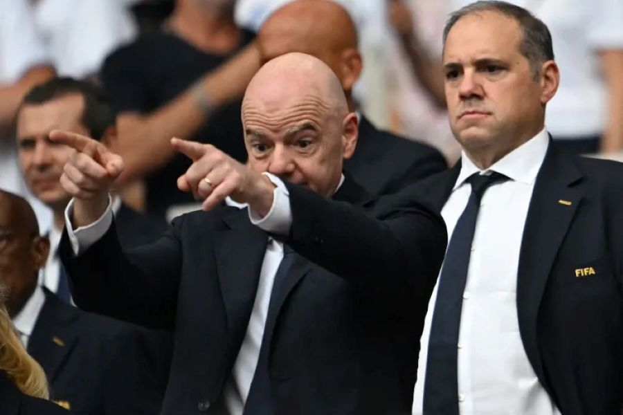 FIFA SPREMA BRUTALNU OSVETU NAKON MUNDIJALA: Zbog žestokih napada na sudije pljuštat će kazne, oglasio se i Collina