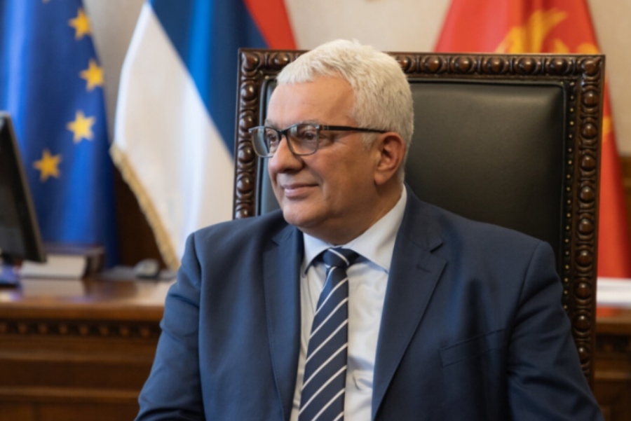 DRAGAN BURSAĆ UPOZORAVA: 'Srpski svijet nije odustao od sebe, samo je skinuo uniformu i obukao odijelo'