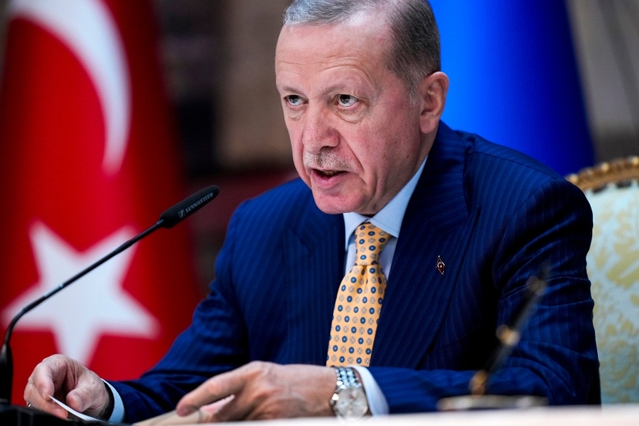 ČETIRI GODINE ROBIJE ZBOG VICA?: Turski komičar se suočava sa strogom kaznom nakon govora o Erdoganu
