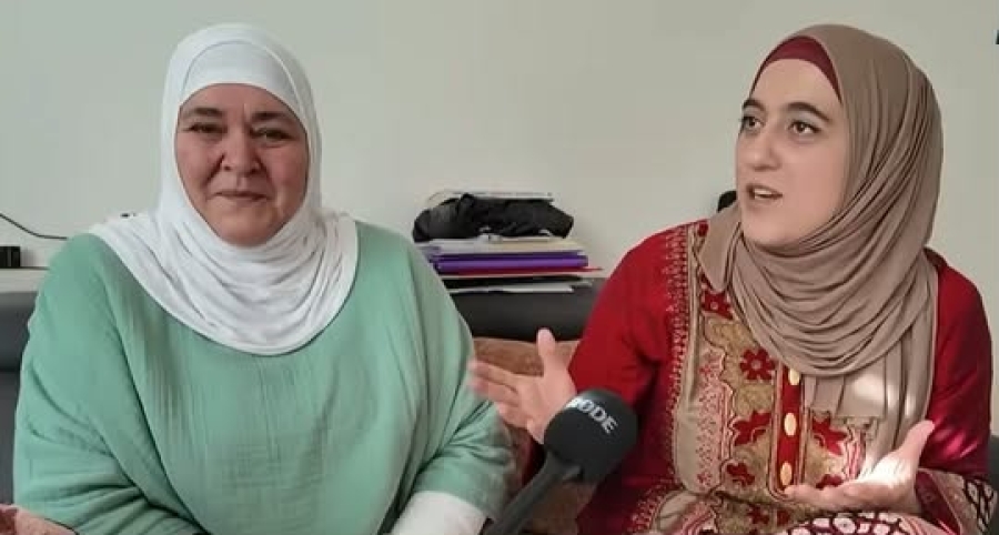'KAKO SE ZOVEŠ SANJA, A NOSIŠ HIDŽAB': Sarajka odrasla u pravoslavnoj porodici, a onda PROMIJENILA VJERU, pa je isto uradila i njena majka