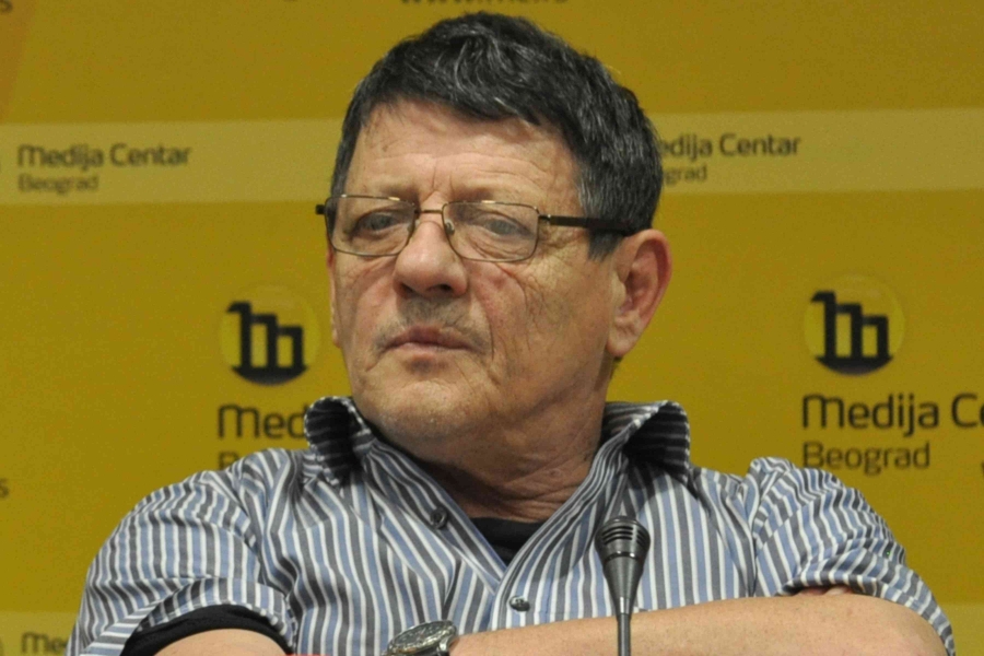 SVETISLAV BASARA: 'Ratni stratezi nisu bili Milošević i njegov generalitet, nego jedan loš pisac i jedan loš pjesnik'