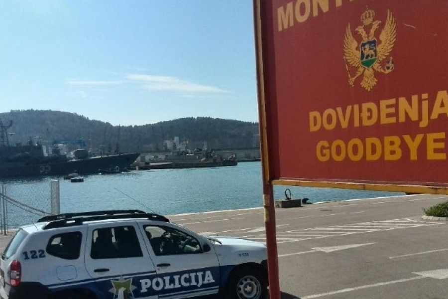 CRNOGORSKA POLICIJA NE PRAŠTA: Alkohol za volanom - kazne do 2.000 eura i zatvor, ništa ne osta za ljetovanje a djeca plaču