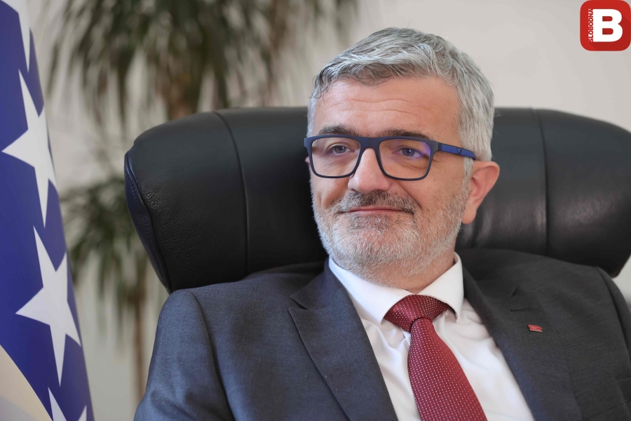 MANDIĆ DONIO ODLUKU: Općina Centar će sutra imati neobično radno vrijeme