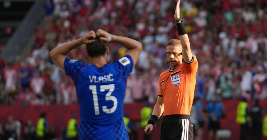 HRVATSKA SE NE PREDAJE: HNS poslao žalbu FIFA-i zbog kardinalnih sudijskih grešaka na utakmici s Portugalom!