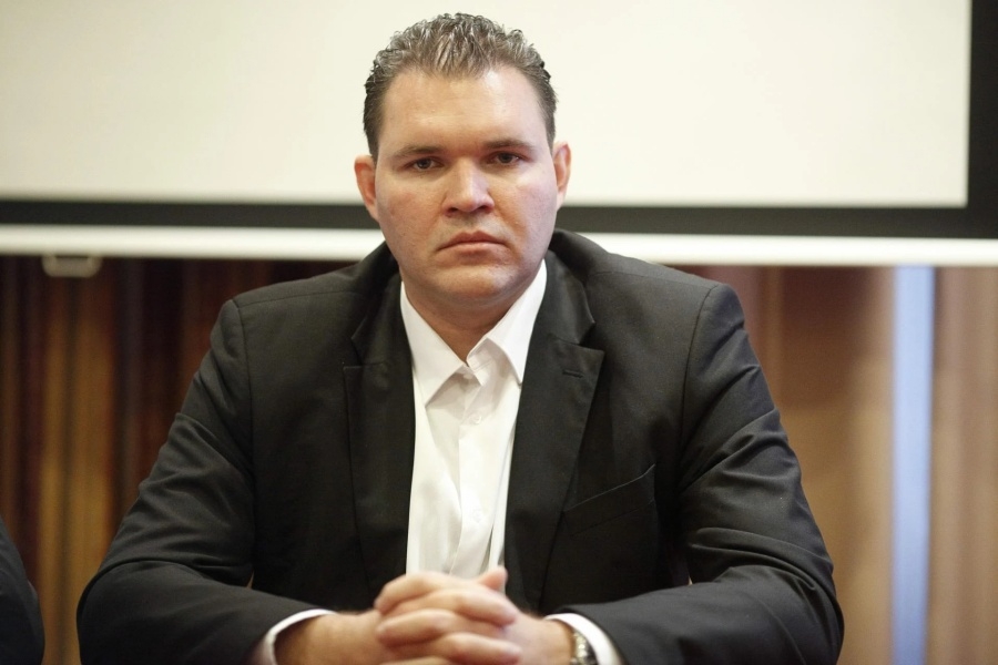 UŽASAN SLUČAJ: Poznati poduzetnik i desničar u Sheratonu drogirao djevojku, nalijevao je vinom i silovao
