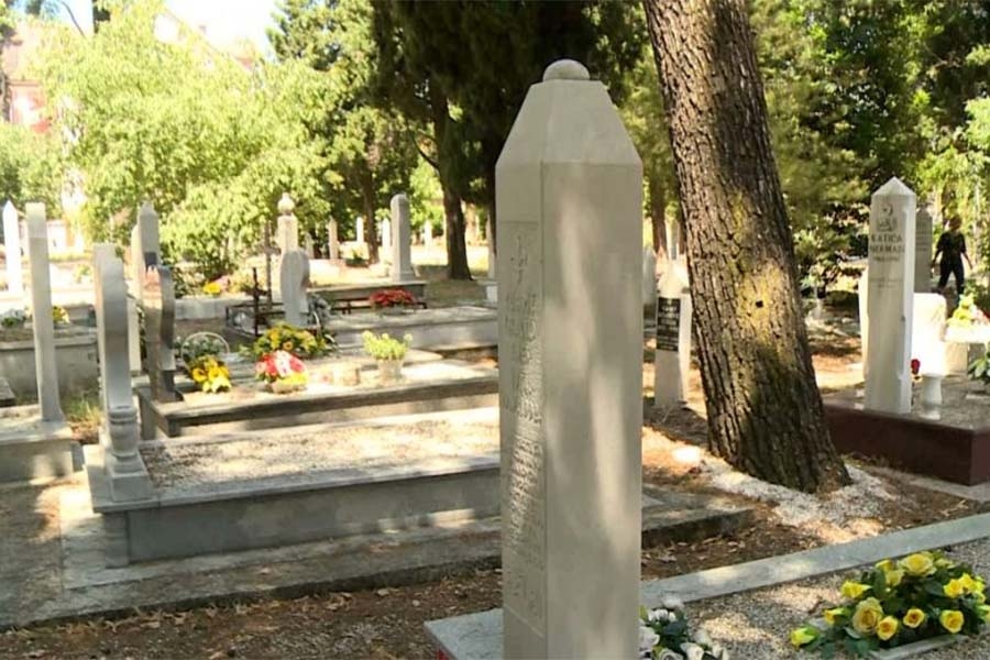 SKANDAL U MOSTARU: Naprasno prekinuto obilježavanje 34. godišnjice formiranja Prve mostarske brigade, pogledajte šta je 'osvanulo' u Liska haremu...