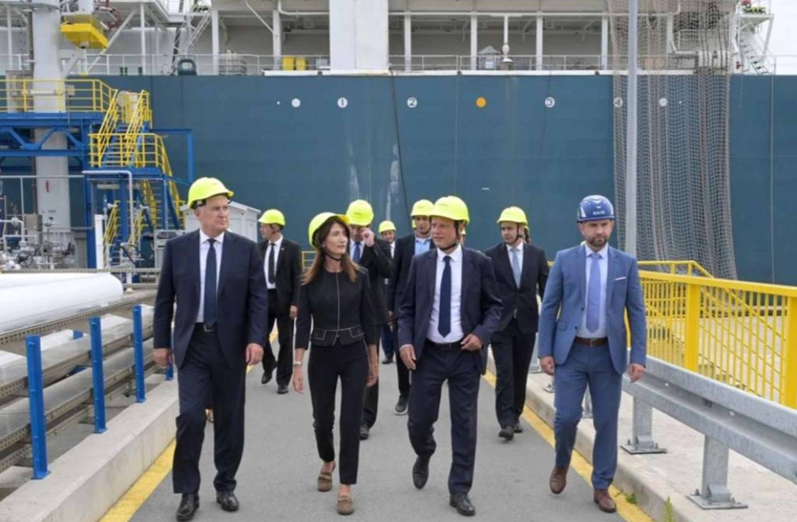 DELEGACIJA HDZ-a POD ŠLJEMOVIMA: Čović i ekipa posjetili terminal na Krku