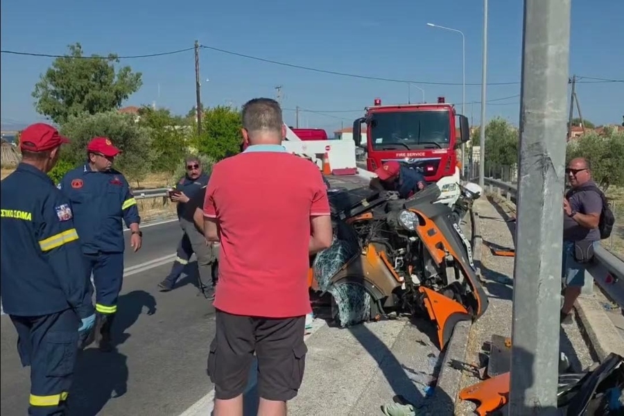 JEZIVA SAOBRAĆAJNA NESREĆA: U sudaru poginuli majka i beba, suprug i drugo dijete se bore za život (VIDEO)