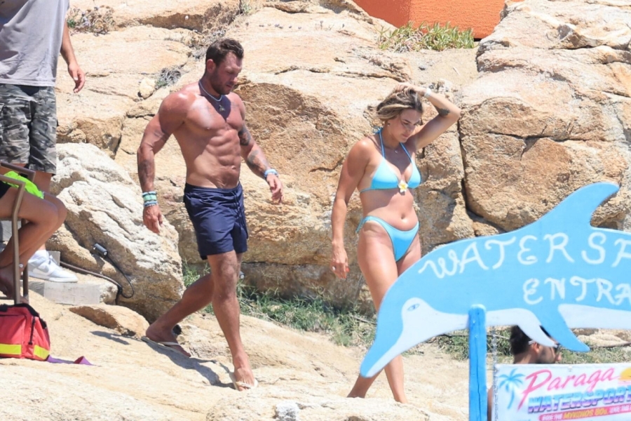 PRVA TENISERKA SVIJETA UHVAĆENA NA GRČKOJ PLAŽI: Svima u oko upalo isklesano tijelo (FOTO)