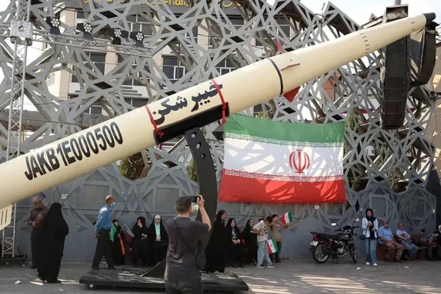 ESKALACIJA NA BLISKOM ISTOKU - Pogođene američke baze: Iranska garda pokrenula žestoki udar, šteta je ogromna - 'Svi su u panici'