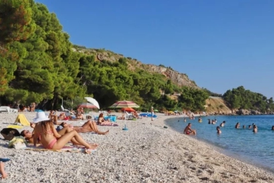 OPASNA BAKTERIJA U MORU NA HRVATSKOM LJETOVALIŠTU: Sprovode se hitna testiranja, oglasili se i nadležni