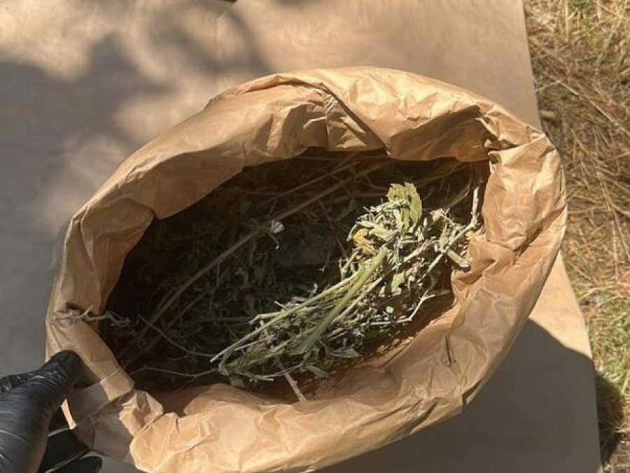 POLICIJSKA AKCIJA U TUZLI: Zaplijenjeni droga i oružje, ali ni to nije cijeli ulov