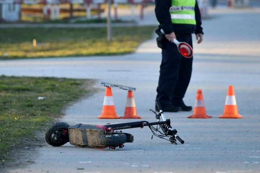 TRAGEDIJA U NJEMAČKOJ: Dječak iz BiH poginuo na romobilu, a jedan detalj nakon nesreće uznemirio je javnost