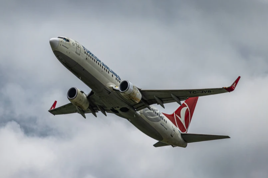 'LJUDI SU VRIŠTALI': Putnici opisali nezapamćenu dramu u avionu, bez vazduha ostalo 165 putnika, nekima tekla krv iz nosa
