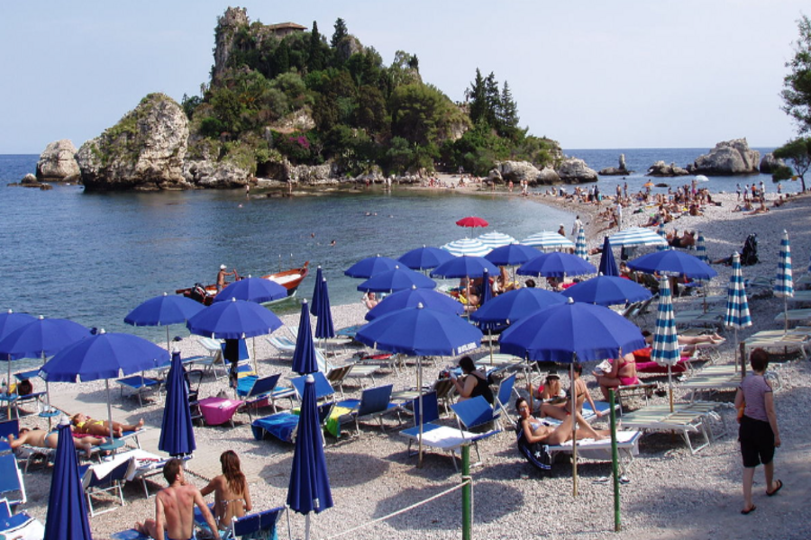 UZBUNA NA JADRANU: Italija počela naplaćivati ulaz na plaže, sprema li se isti scenario i u Hrvatskoj?